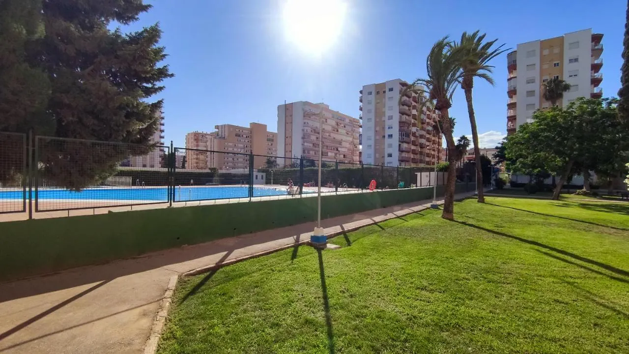 Yeti Duque Beach - Alojamientos La Torre Torre Del Mar Apartment